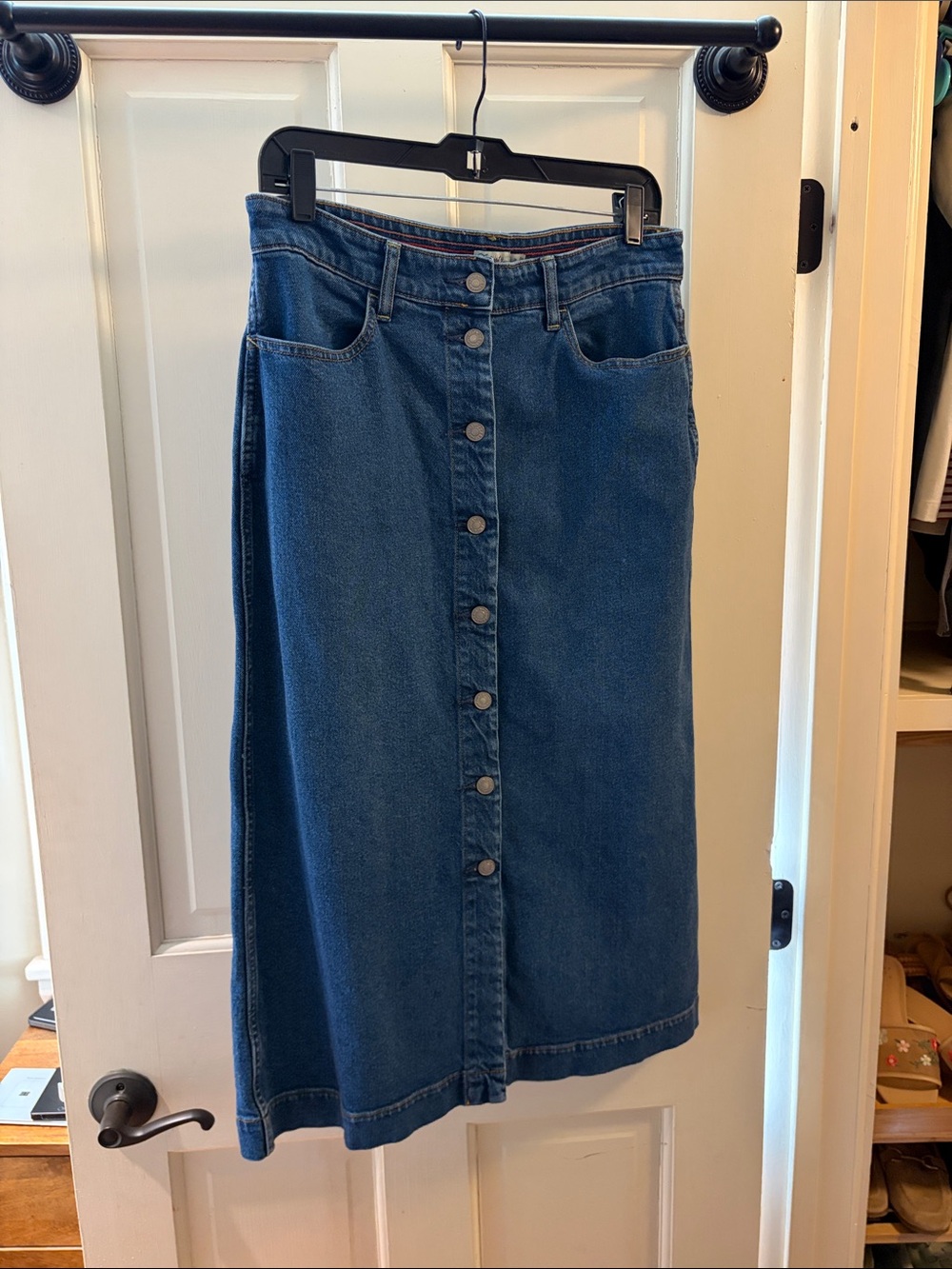 Faherty Button-Front Midi Denim Skirt